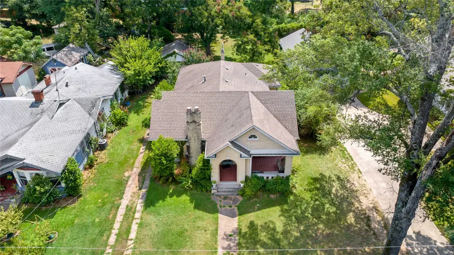 610 Fitzhugh, Paris, TX 75460 - #2