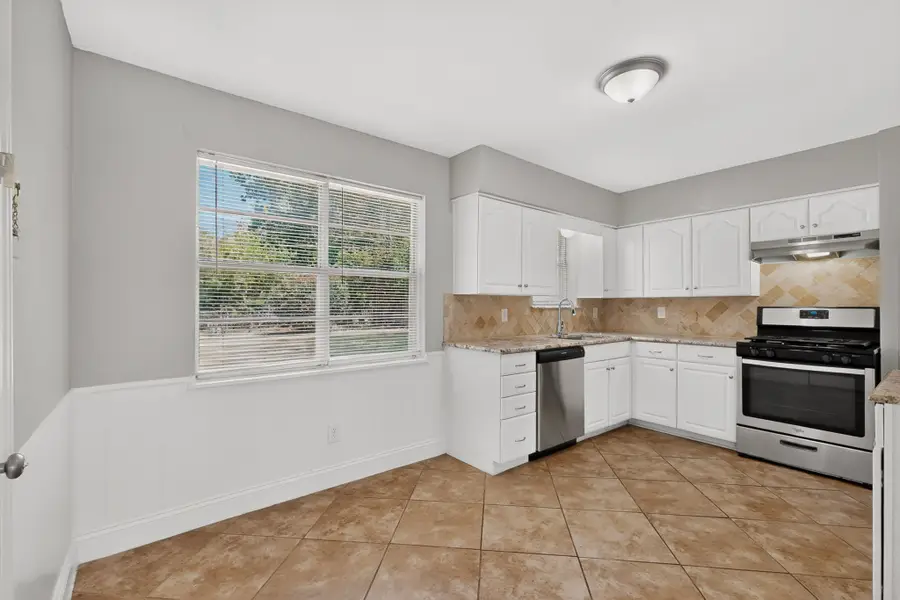 917 Miranda Drive, Mesquite, TX 75149 - #2