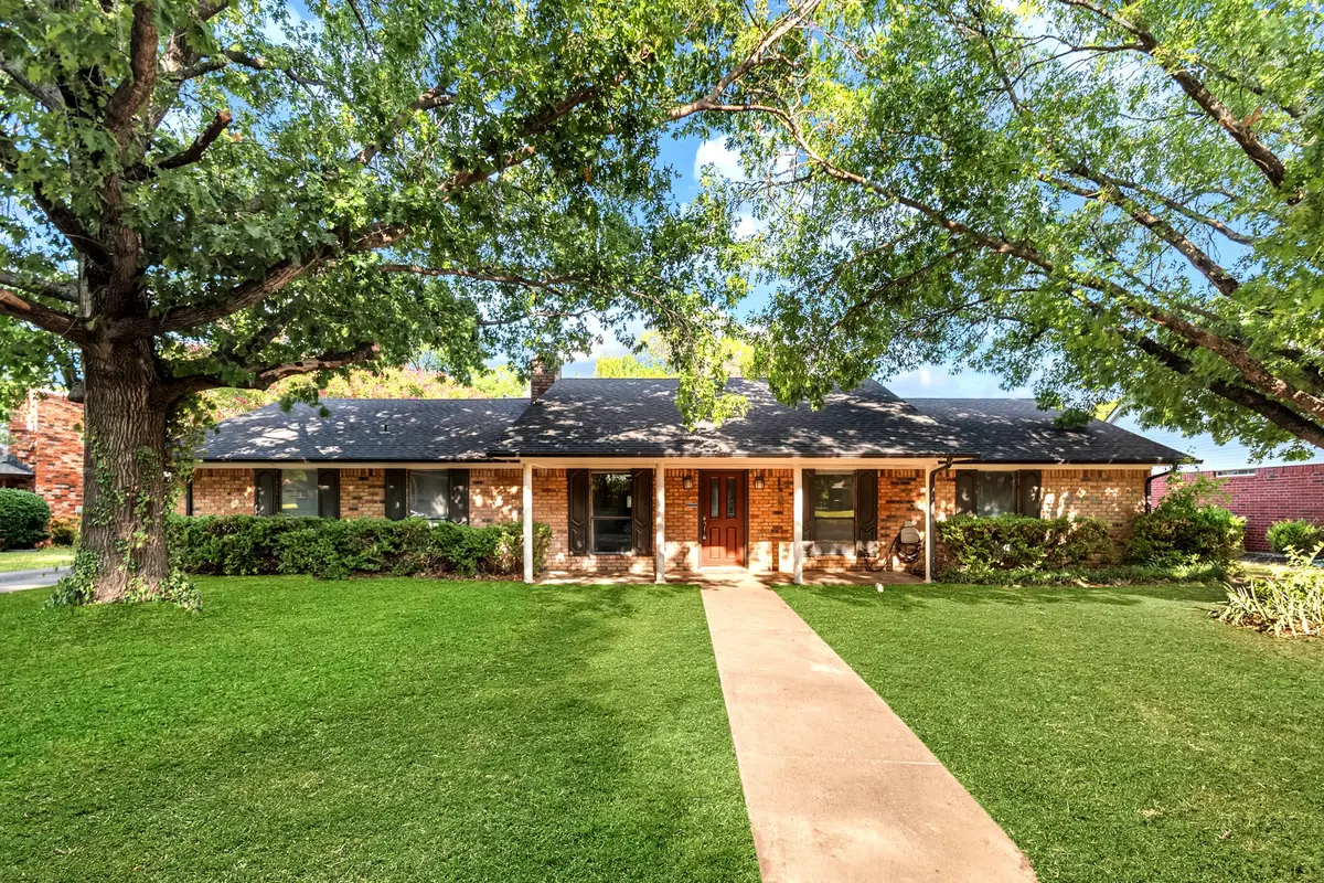 202 Diane Drive, Sanger, TX 76266 - #1