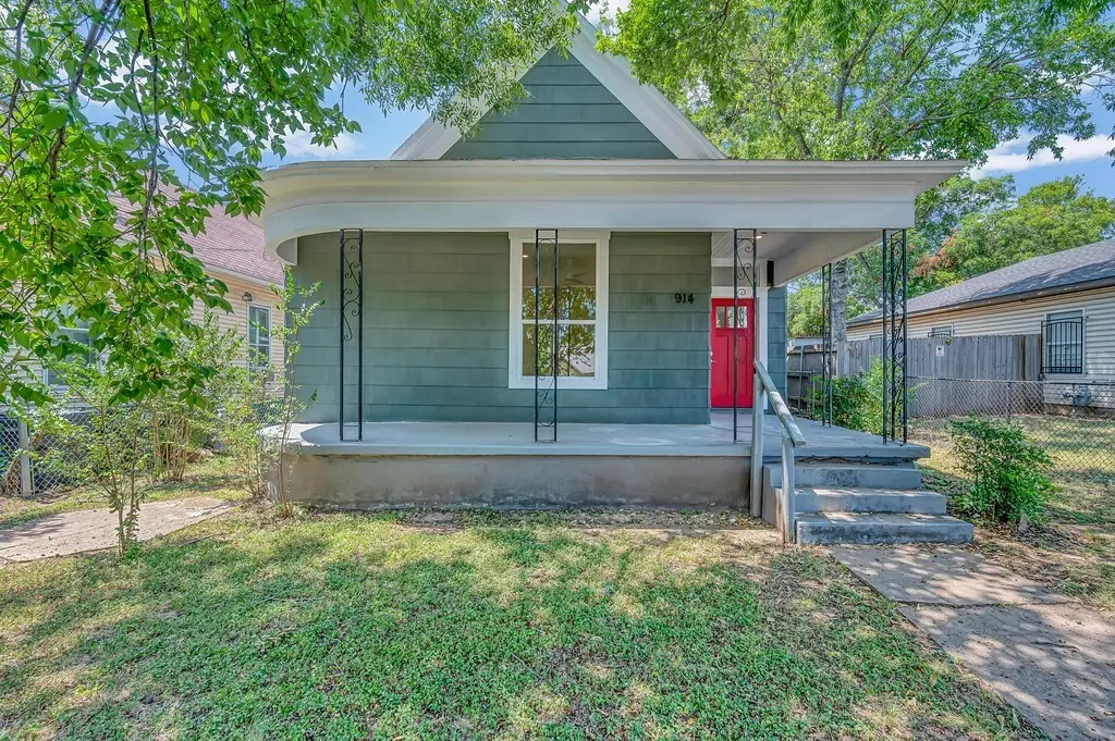 914 N 10th Street, Waco, TX 76707 - #1