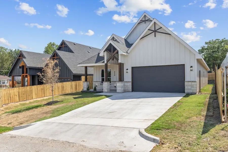 3203 NW 33rd Street, Fort Worth, TX 76106 - #2