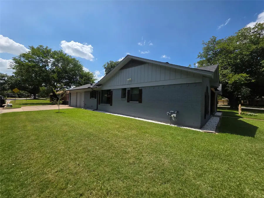 6909 Sandalwood Lane, Fort Worth, TX 76116 - #3