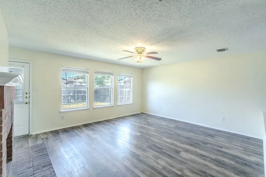 2415 Mallory Lane, Lancaster, TX 75134 - #2