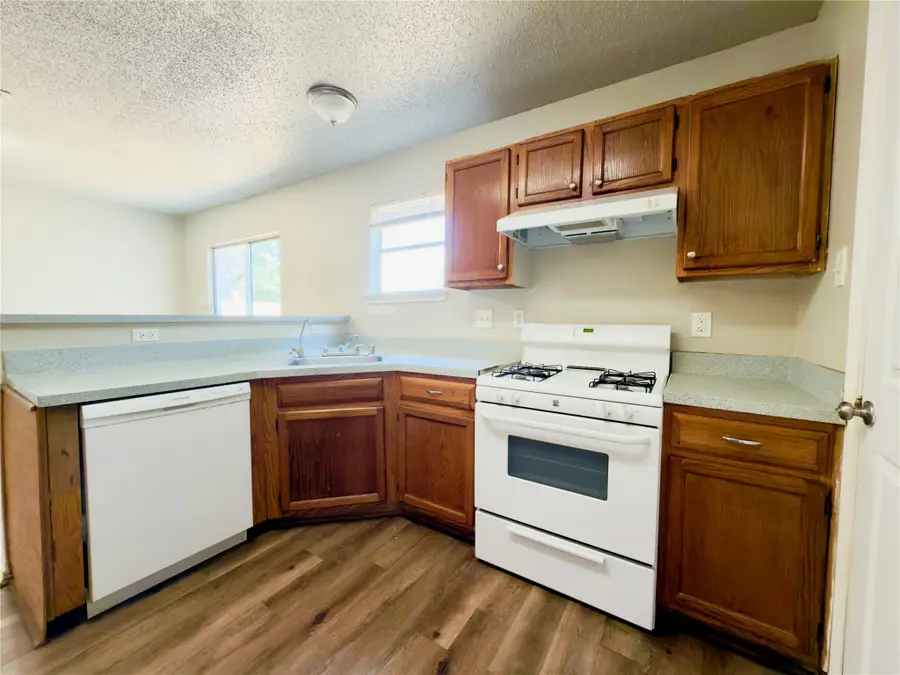 10311 Budtime Lane, Dallas, TX 75217 - #3