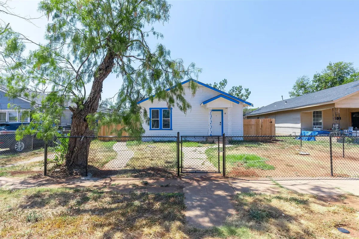1833 N 7th Street, Abilene, TX 79603 - #1