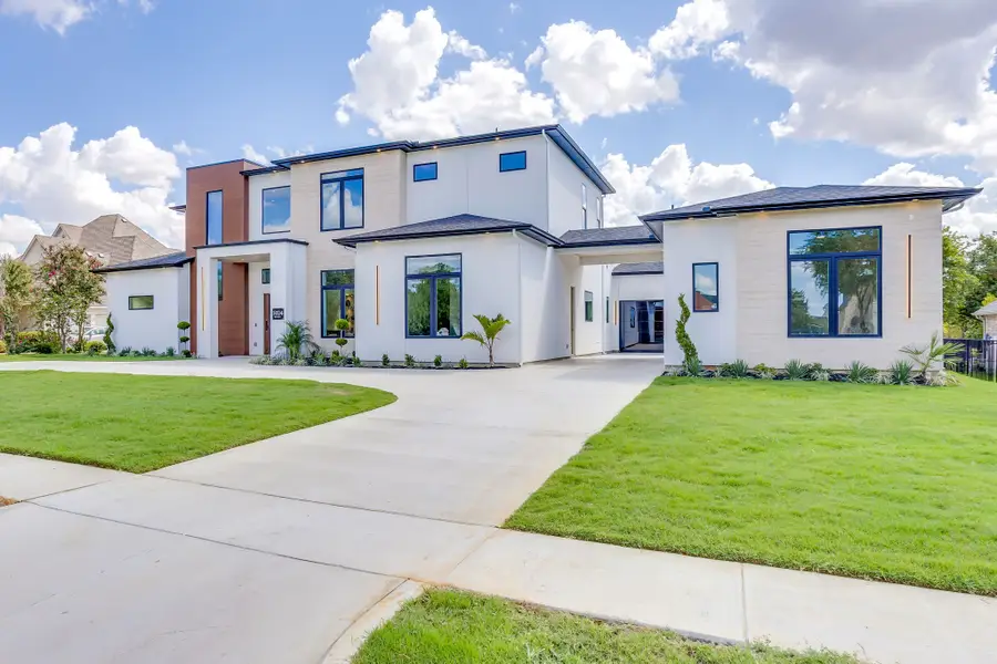 1024 Parview Circle, Grand Prairie, TX 75104 - #2