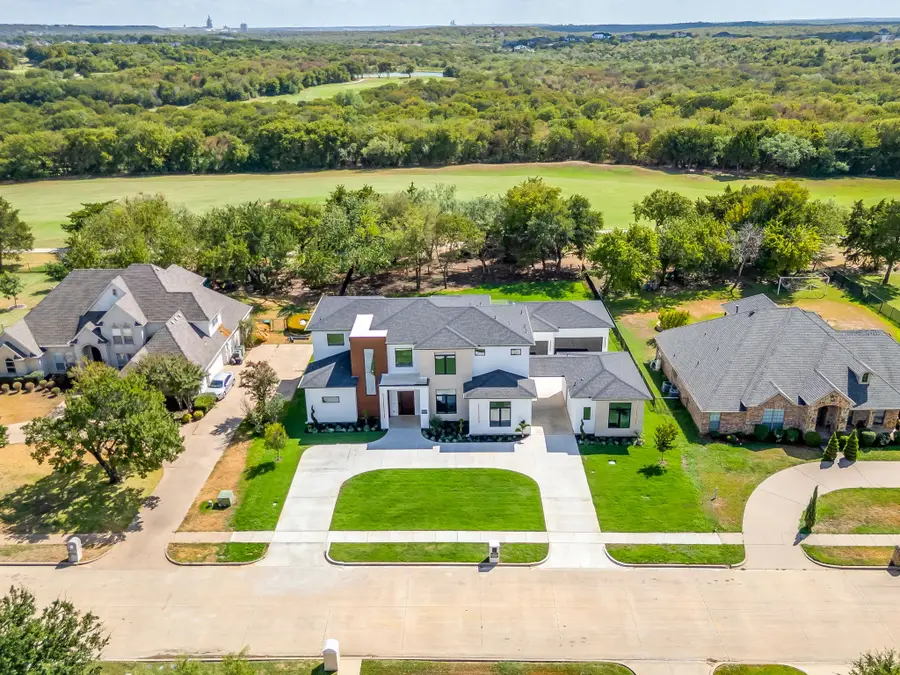 1024 Parview Circle, Grand Prairie, TX 75104 - #3