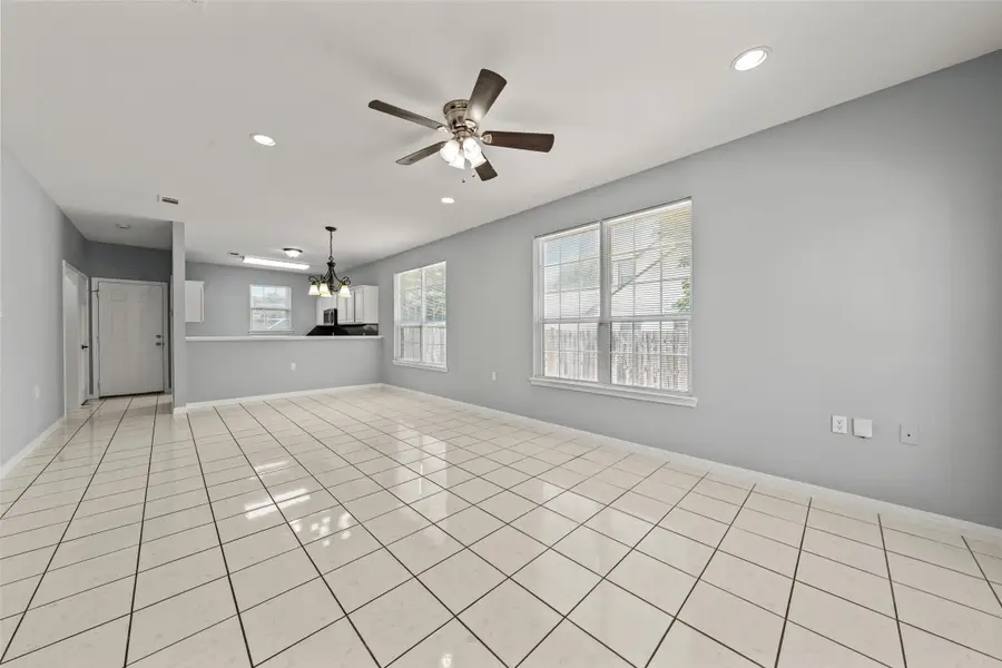 1206 N 15th Street, Waco, TX 76707 - #2