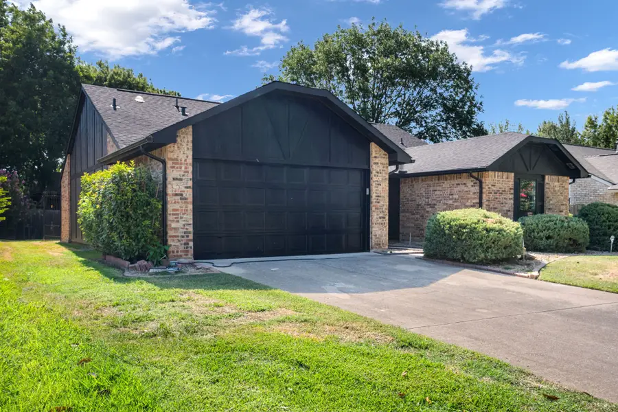 2608 Sprucewood Lane, Euless, TX 76039 - #3