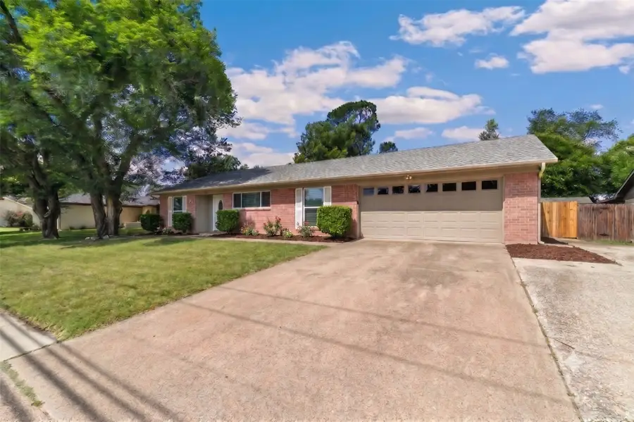 909 N Dove Road, Grapevine, TX 76051 - #3