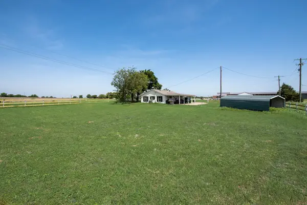 354 N Fm 1138, Nevada, TX 75173
