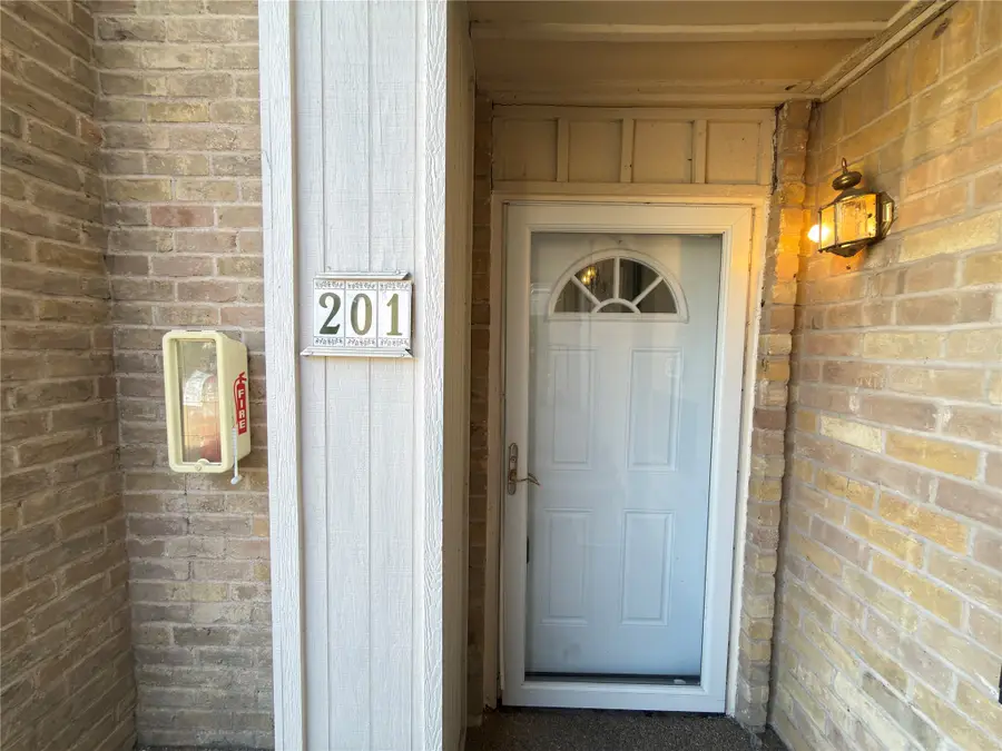 6032 Westridge Lane #201, Fort Worth, TX 76116 - #3