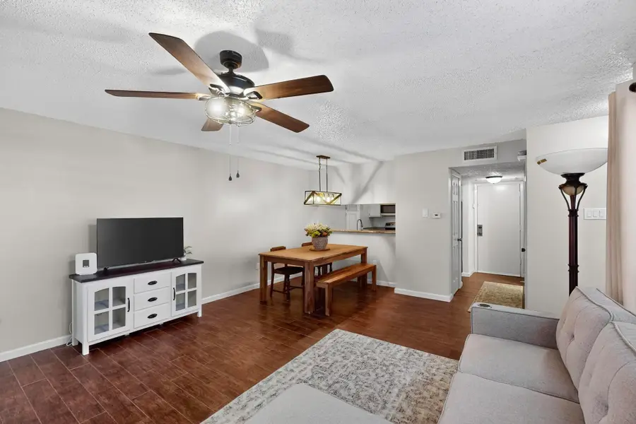 9611 Walnut Street #1105, Dallas, TX 75243 - #2