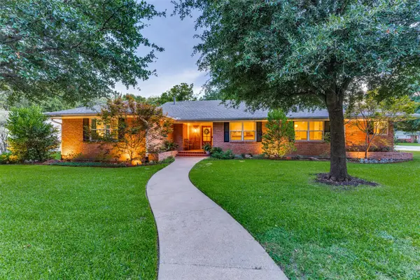 4241 Bilglade Road, Fort Worth, TX 76109