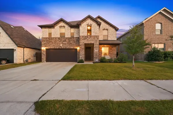 5617 Mountain Island Drive, Fort Worth, TX 76179