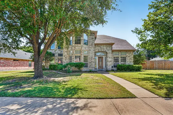 7402 Silver Lake Drive, Rowlett, TX 75089