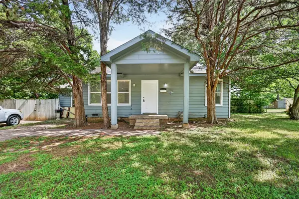 8323 Lapanto Lane, Dallas, TX 75227