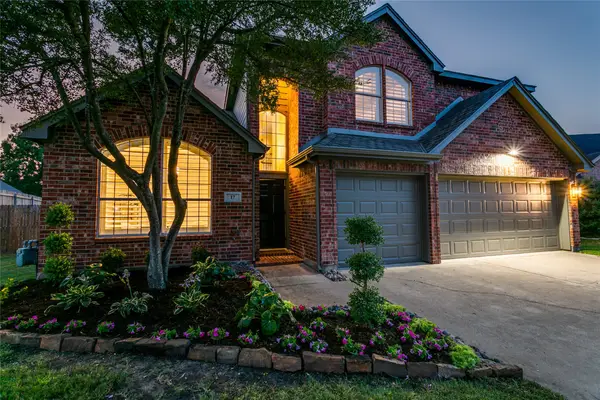 17 Adams Court, Mansfield, TX 76063