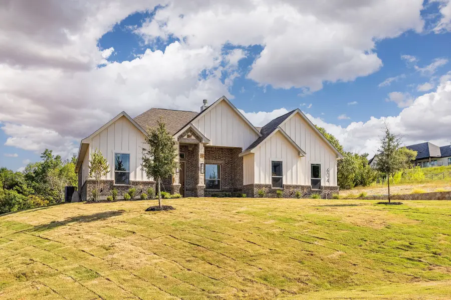 604 Acorn Way, Weatherford, TX 76085 - #2