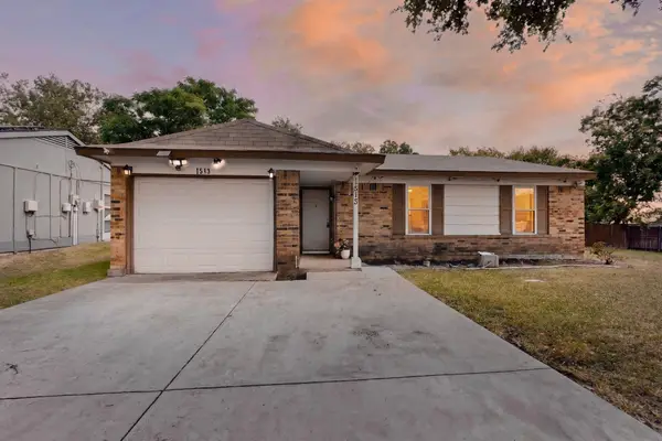 1513 Pelican Court, Garland, TX 75040
