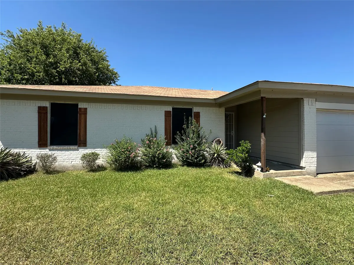 1306 Berry Drive, Cleburne, TX 76033 - #1