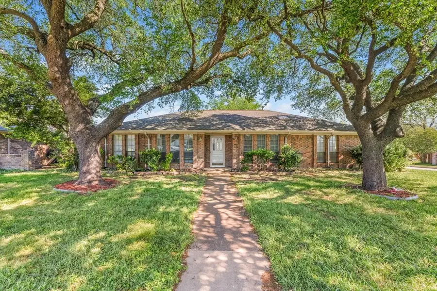 2301 Claridge Circle, Plano, TX 75075 - #3