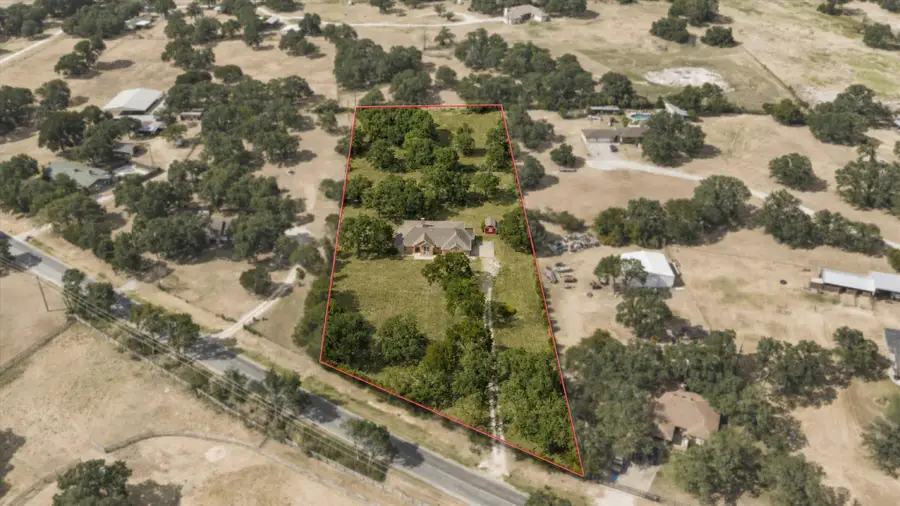 4201 E Bankhead Highway, Weatherford, TX 76087 - #3