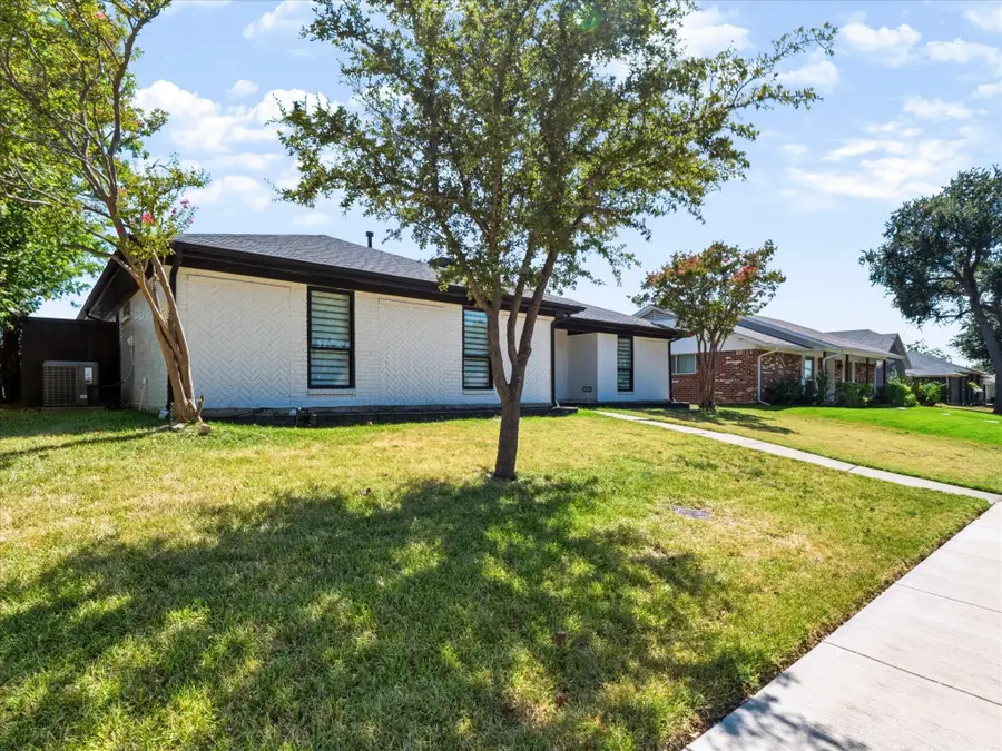 2216 Stonebrook Drive, Carrollton, TX 75007 - #3