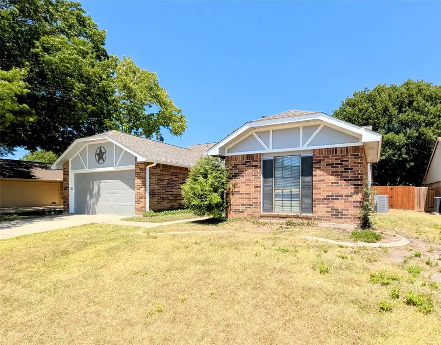 2301 Villanova Street, Arlington, TX 76018 - #3
