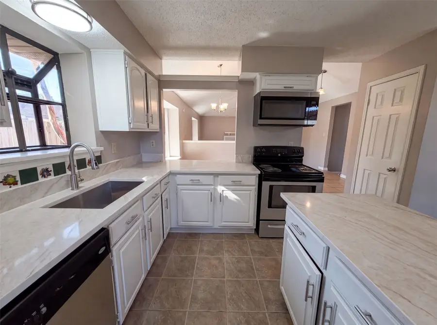1503 Curtis Lane, Cedar Hill, TX 75104 - #3
