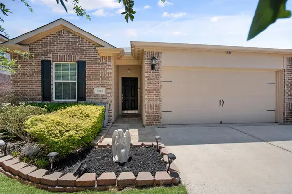 6140 Chalk Hollow Drive, Fort Worth, TX 76179