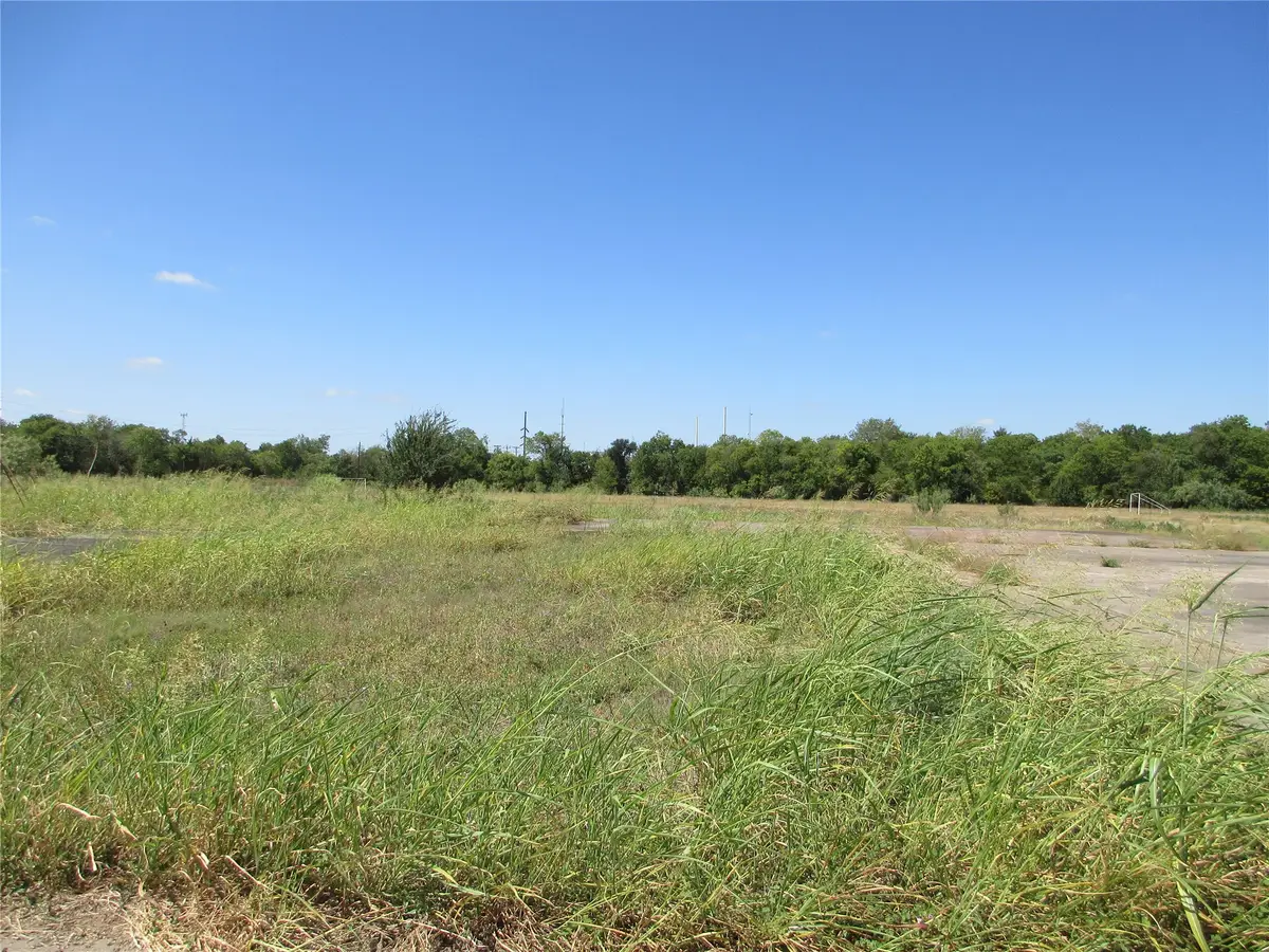 None Commerce, Marlin, TX 76661 - #1