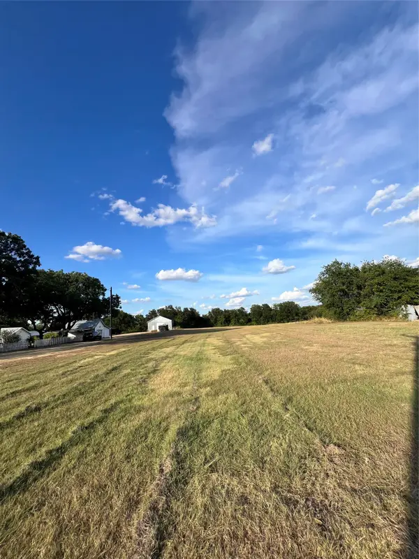 6565 Rock Creek Road, Waco, TX 76708