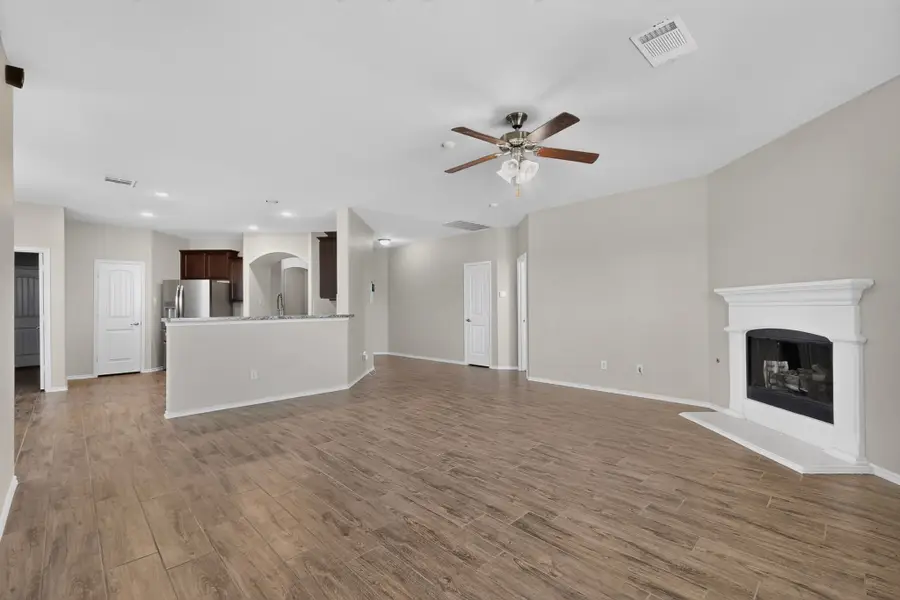 410 Dartmouth Drive, Van Alstyne, TX 75496 - #3