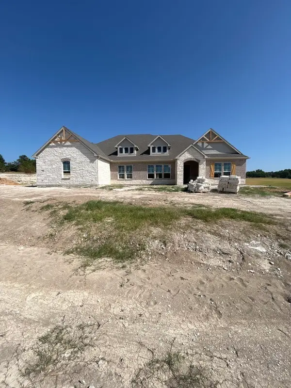 1114 Perrin Lane, Van Alstyne, TX 75495