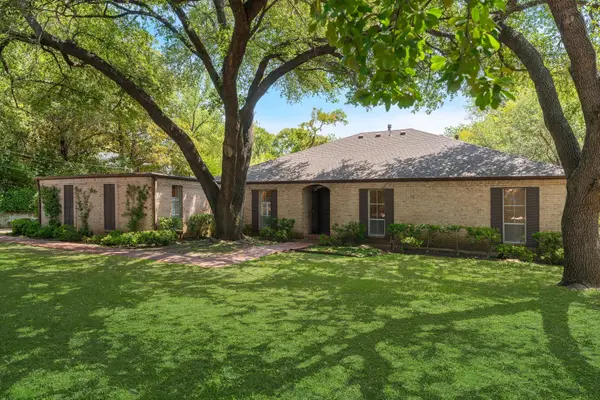 13828 Hillcrest Road, Dallas, TX 75240