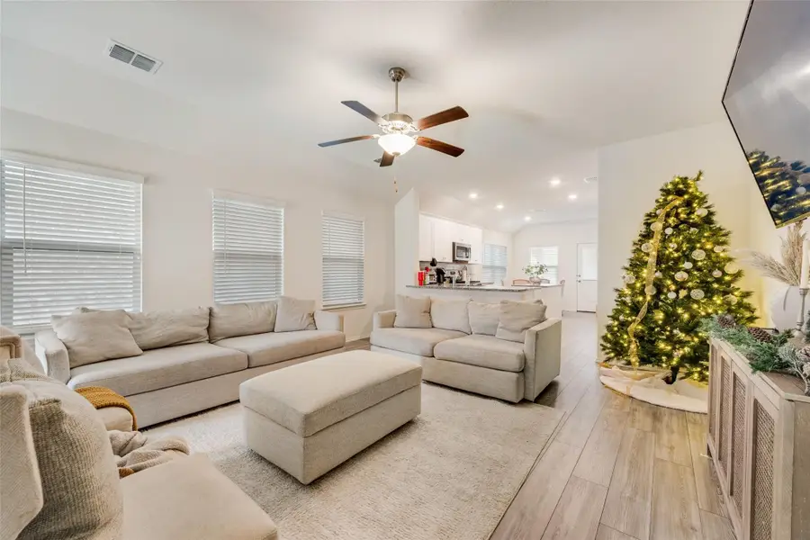 5852 Wake Robin Drive, Fort Worth, TX 76123 - #2