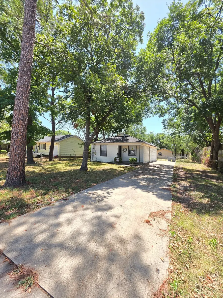 1043 Blaylock Circle S, Irving, TX 75061 - #2