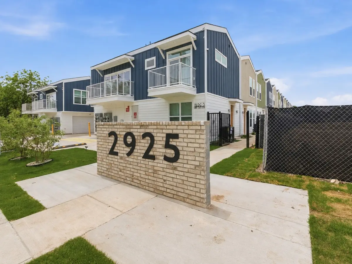 2925 Spruce Valley Lane #301, Dallas, TX 75233 - #1