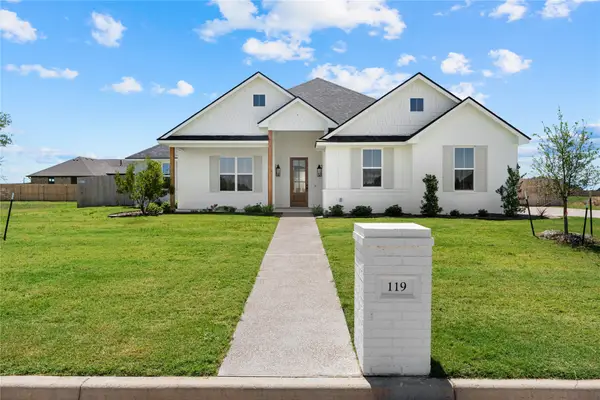 119 Paddle Boat Court, Robinson, TX 76706