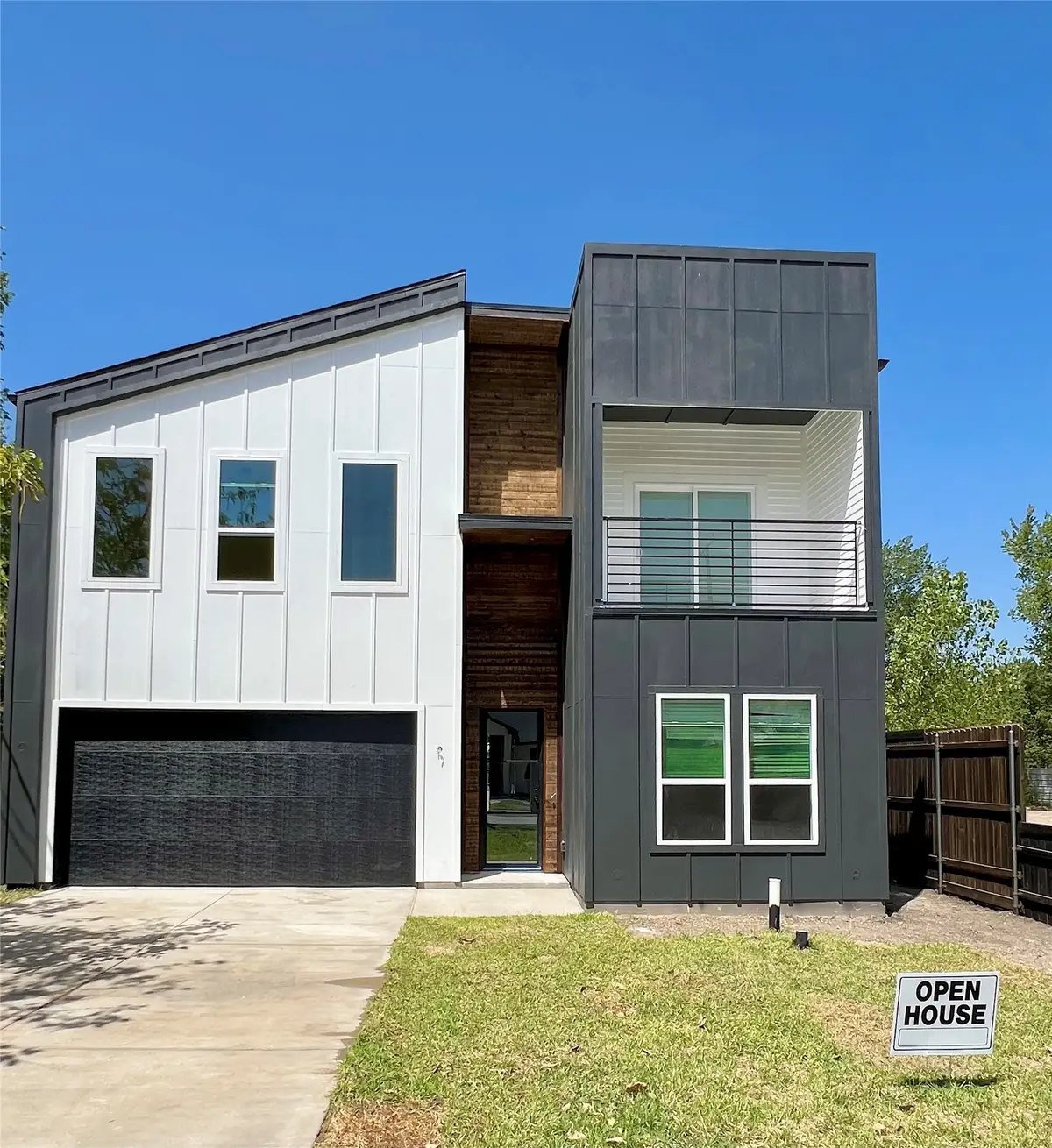 3325 Hammerly Drive, Dallas, TX 75212 - #1