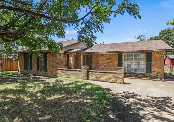 4209 Pioneer Road, Balch Springs, TX 75180