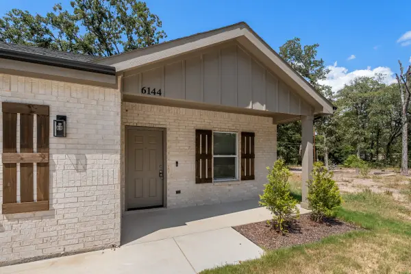6144 Shawnee Drive, Mabank, TX 75156
