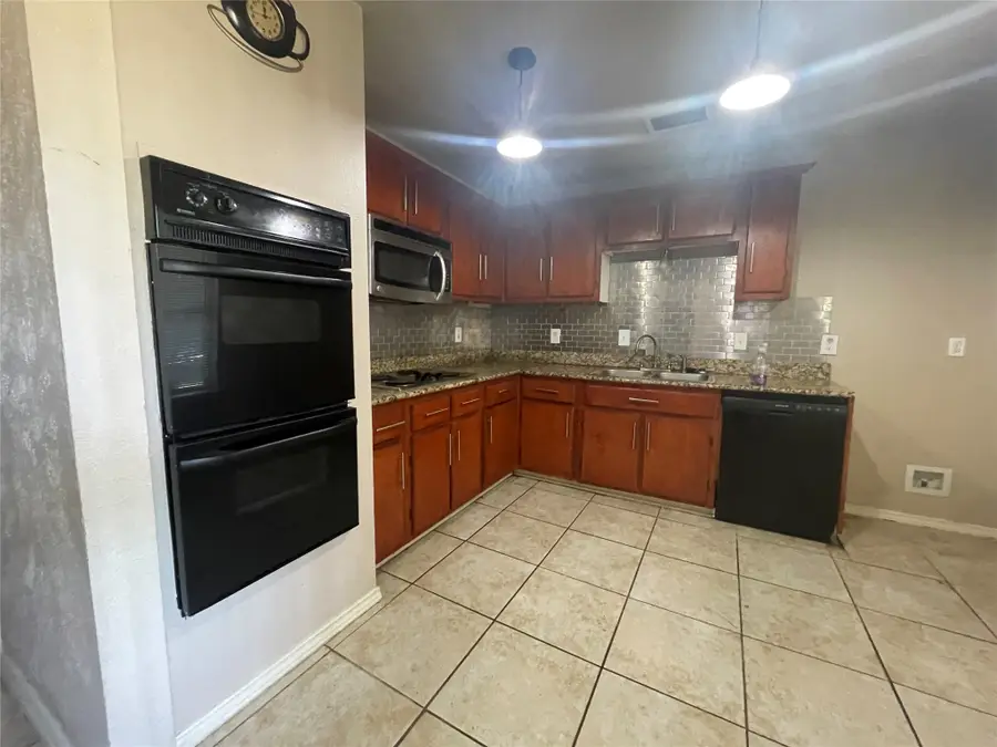 10515 Eastcrest Lane, Dallas, TX 75217 - #2