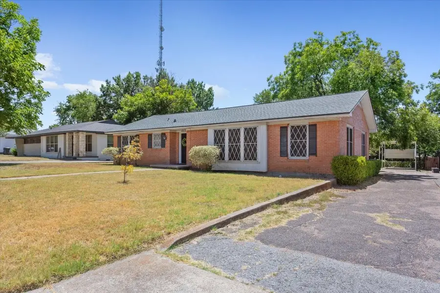 1212 Guthrie Drive, Waco, TX 76710 - #3