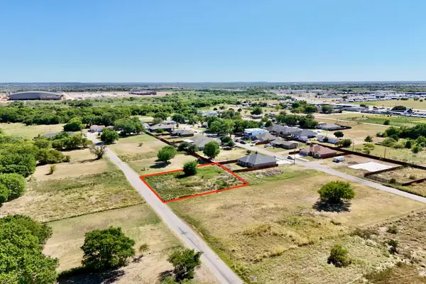 9332 Sunrise Drive, Fort Worth, TX 76134