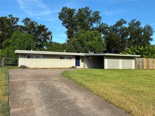 949 Captain Shreve Drive, Shreveport, LA 71105