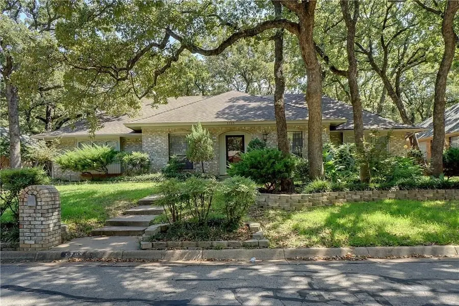 5705 Royal Club Drive, Arlington, TX 76017 - #2