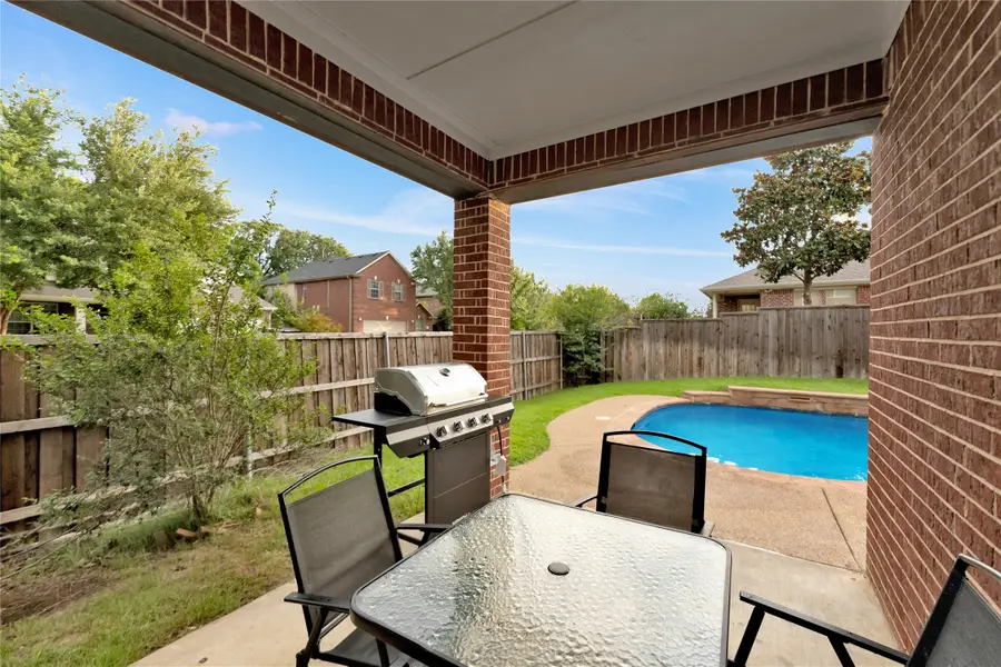 308 Foxbury Drive, Euless, TX 76040 - #2