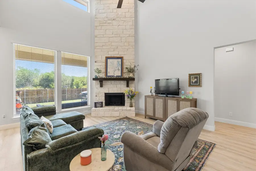 805 Willowbanks Drive, Nevada, TX 75173 - #2
